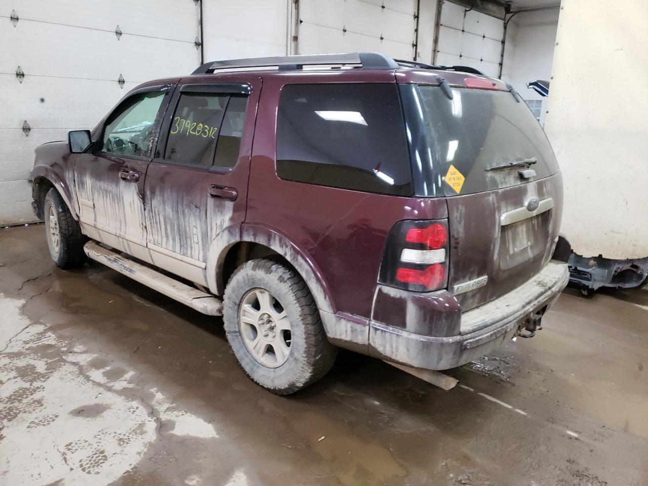 Photo 3 from auction – 2006 FORD EXPLORER L with VIN 1FMEU75846UA45103