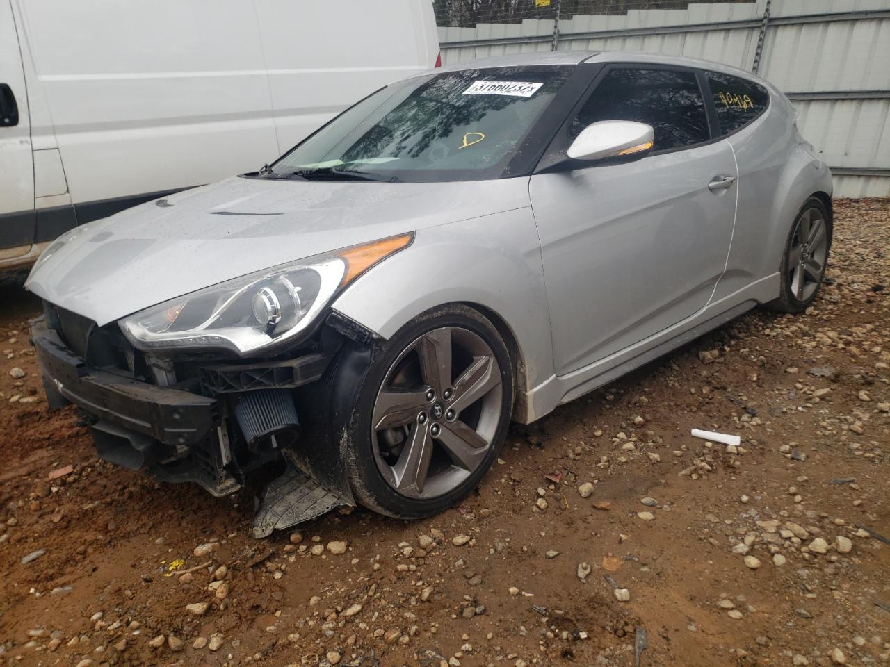 Photo 2 from auction – 2013 HYUNDAI VELOSTER T with VIN KMHTC6AE0DU156941