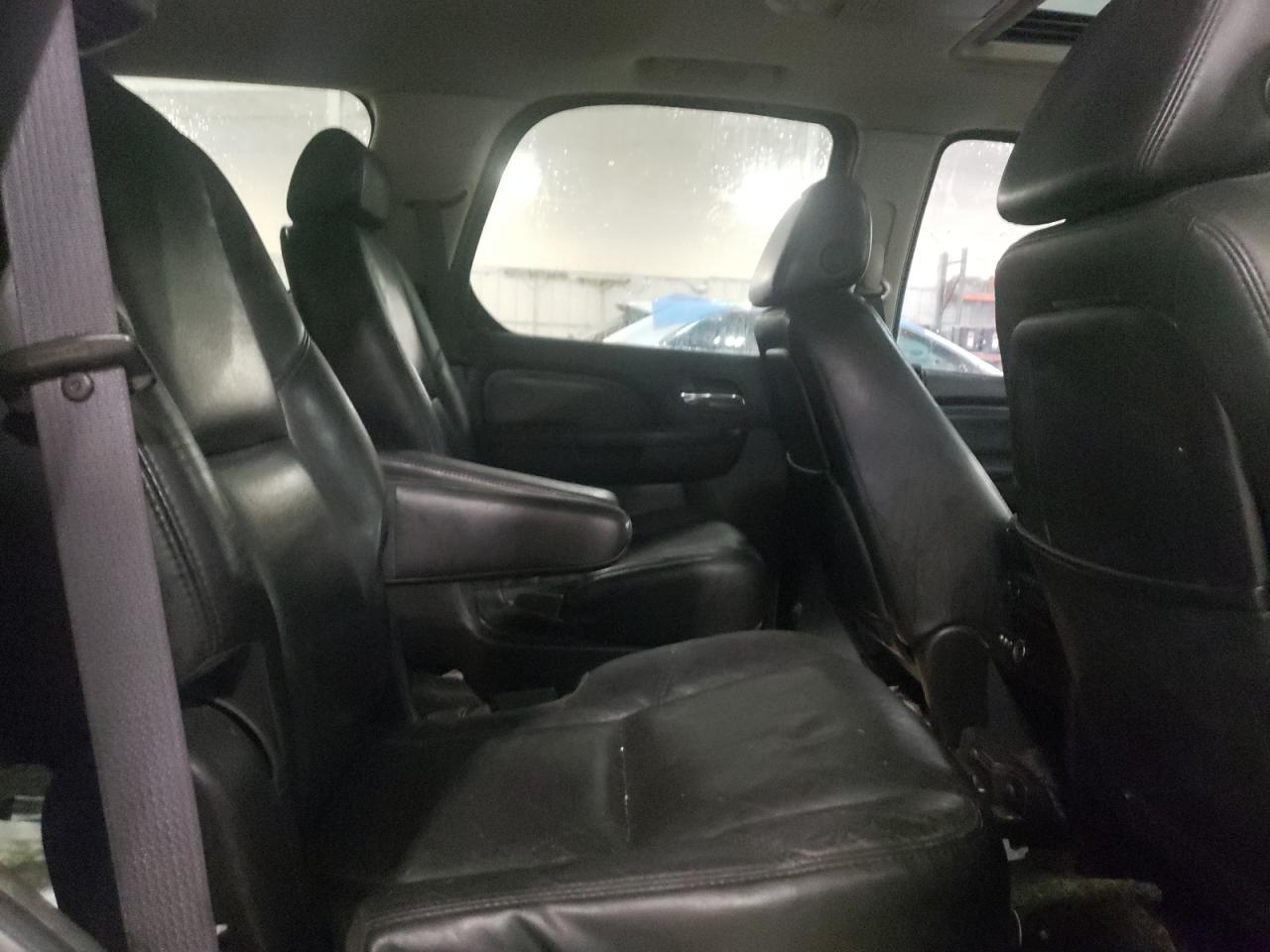 Photo 6 from auction – 2007 CADILLAC ESCALADE L with VIN 1GYFK63857R414500