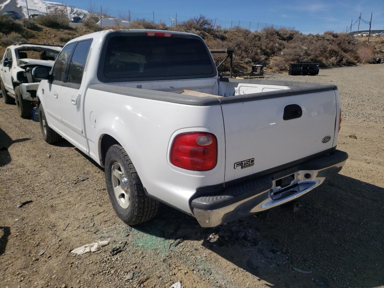 Photo 3 from auction – 2001 FORD F150 SUPER with VIN 1FTRW07W21KB18105