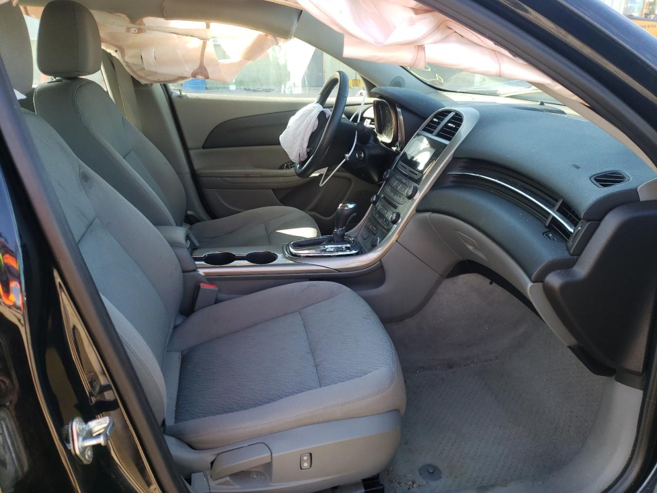 Photo 5 from auction – 2013 CHEVROLET MALIBU LS with VIN 1G11B5SA2DF252085