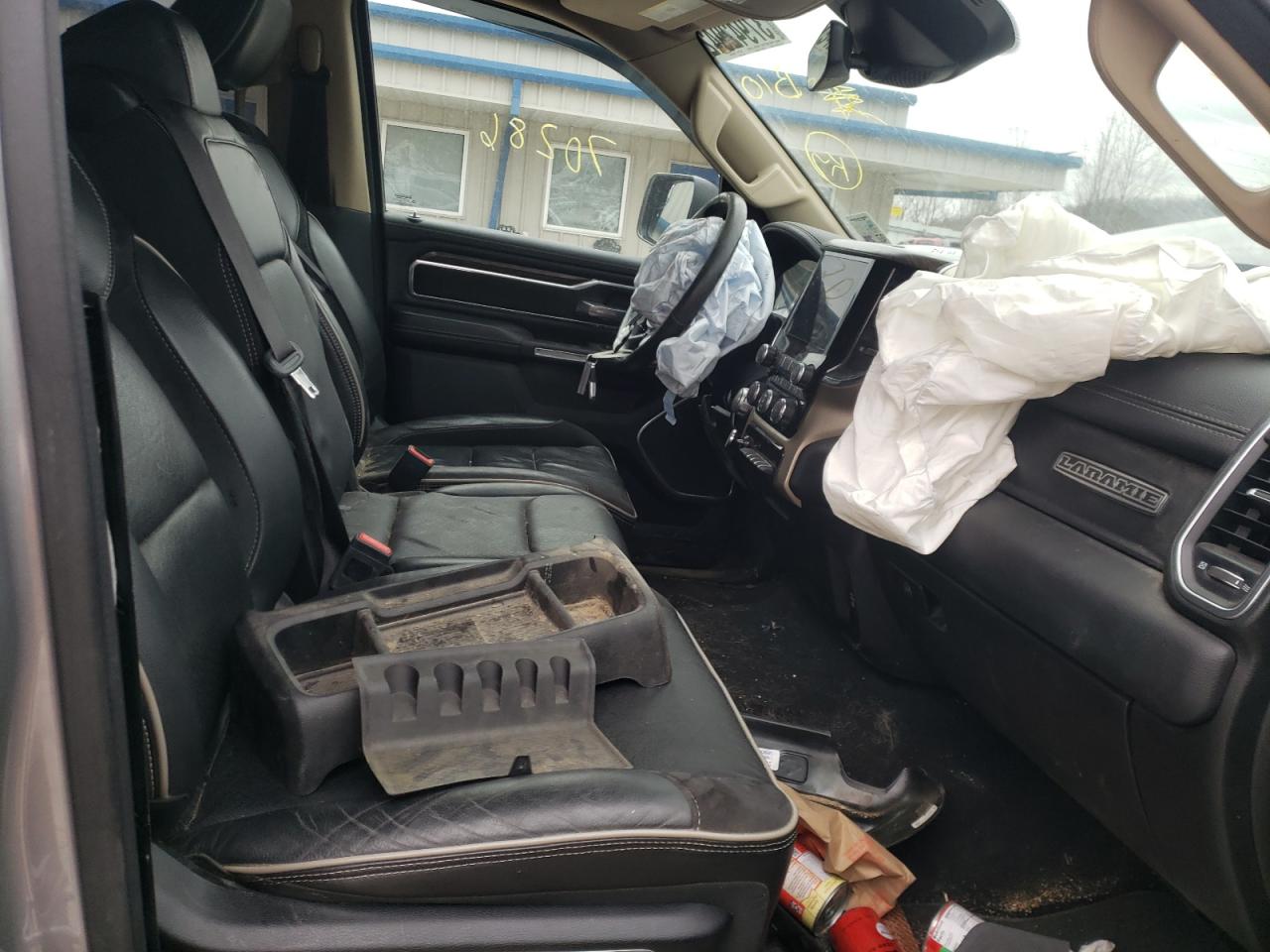 Photo 5 from auction – 2019 RAM 1500 LARAM with VIN 1C6SRFJT7KN504228
