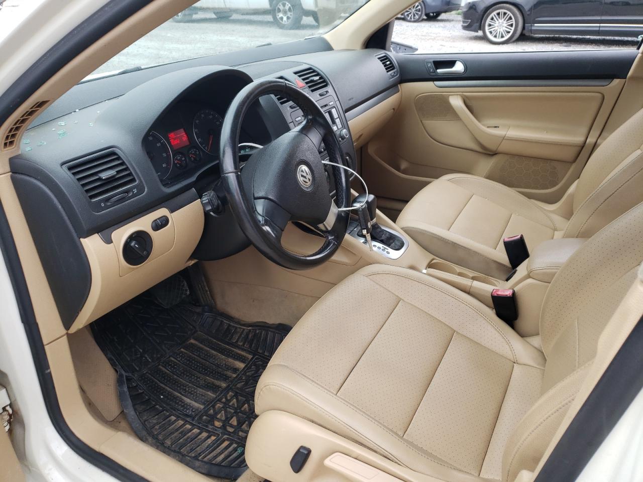 Photo 5 from auction – 2008 VOLKSWAGEN JETTA SE with VIN 3VWRZ71K18M034606