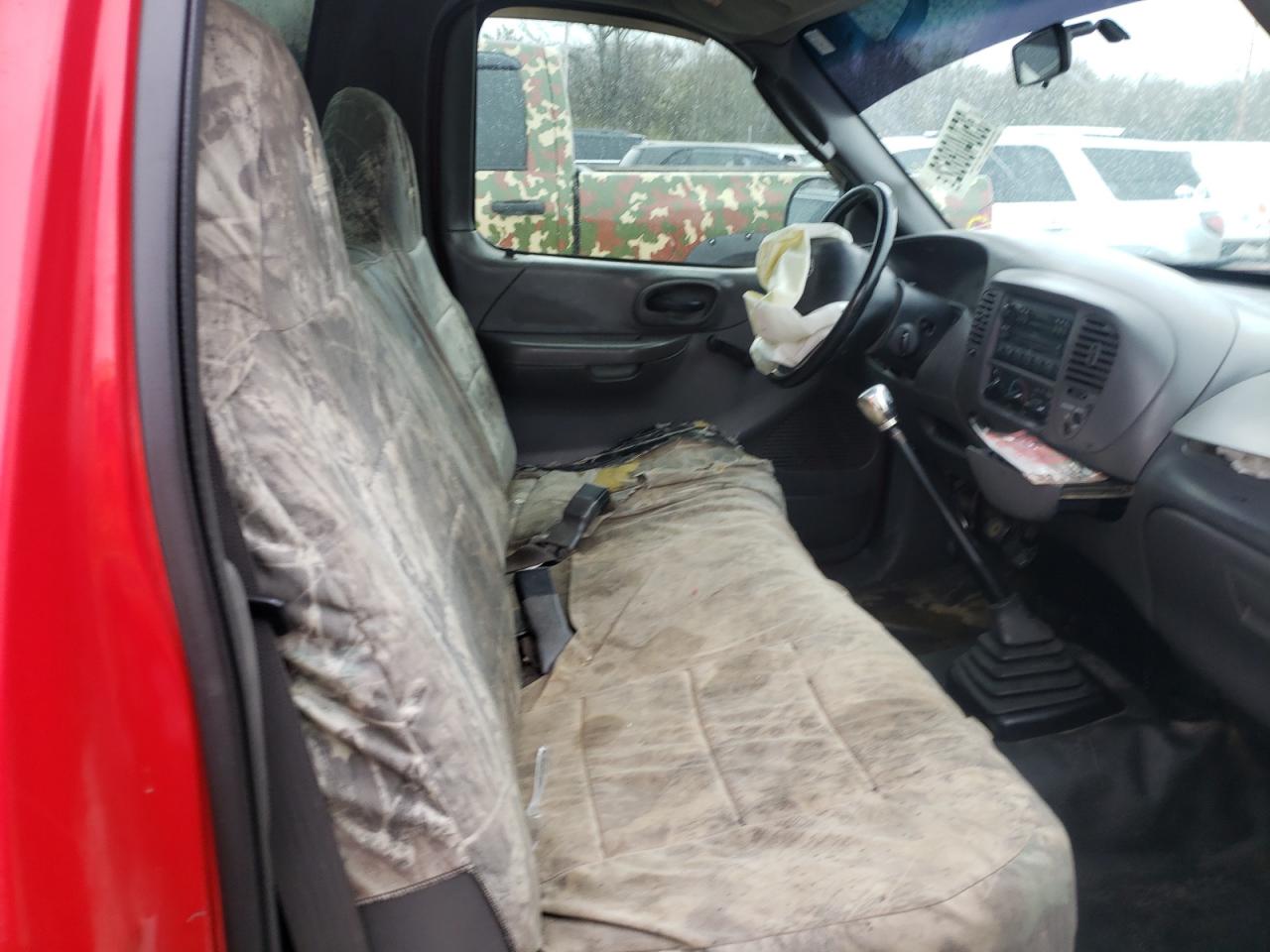 Photo 5 from auction – 2004 FORD F-150 HERI with VIN 2FTRF172X4CA55296