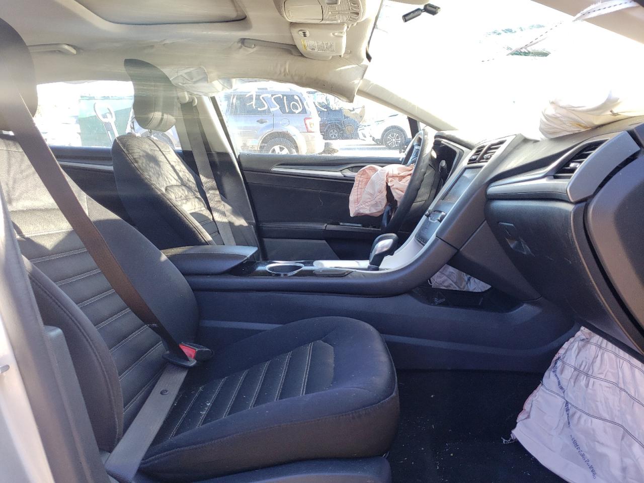 Photo 5 from auction – 2014 FORD FUSION SE with VIN 1FA6P0H75E5353731
