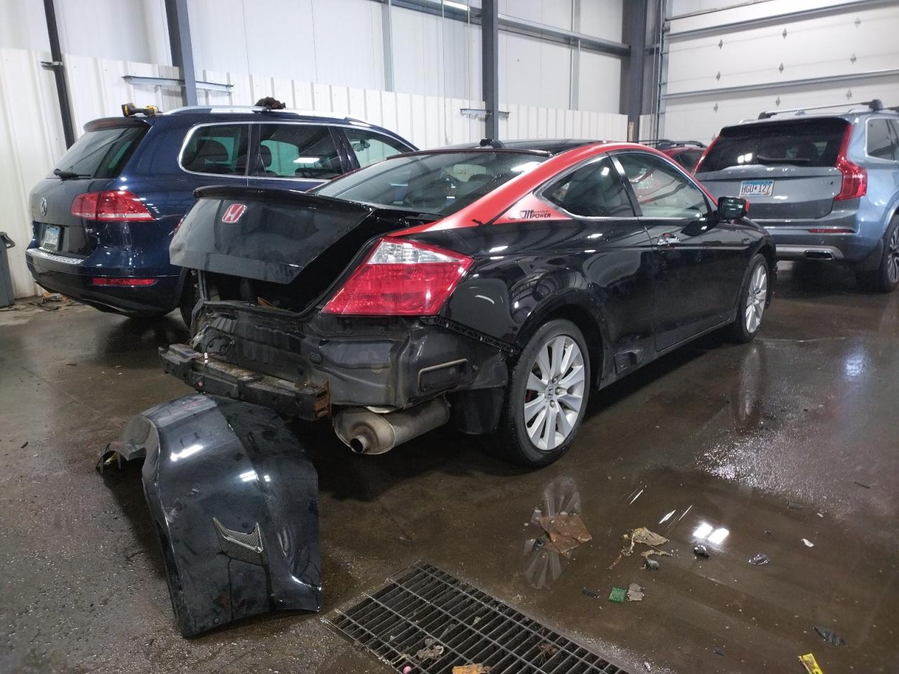 Photo 4 from auction – 2010 HONDA ACCORD EXL with VIN 1HGCS2B86AA005741