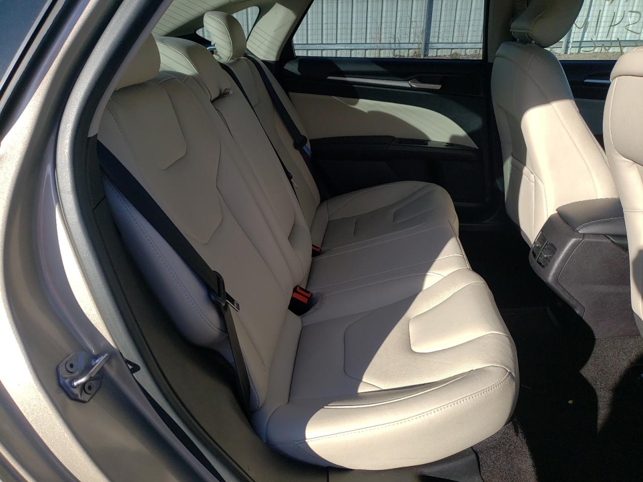 Photo 6 from auction – 2018 FORD FUSION TIT with VIN 3FA6P0D96JR219163