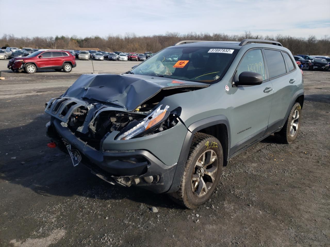 Photo 2 from auction – 2014 JEEP CHEROKEE T with VIN 1C4PJMBS4EW134810