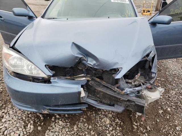 Photo 7 from auction – 2002 TOYOTA CAMRY with VIN 4T1BF30K42U502849