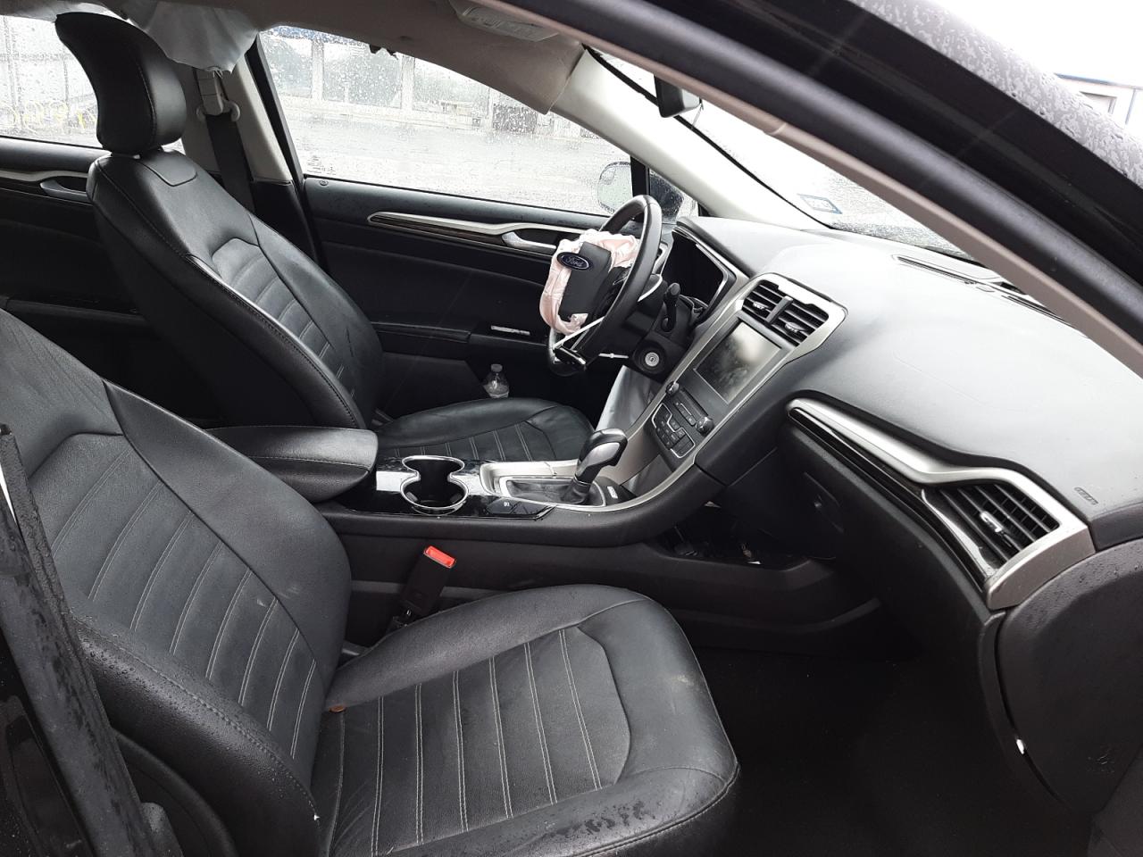 Photo 5 from auction – 2016 FORD FUSION SE with VIN 3FA6P0LU9GR155036