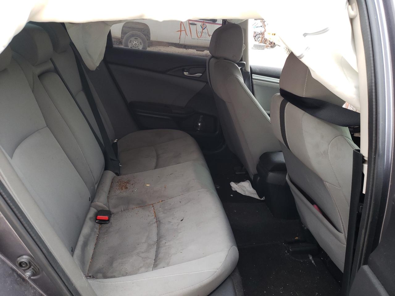 Photo 17 from auction – 2016 HONDA CIVIC EX with VIN 19XFC2F72GE056802