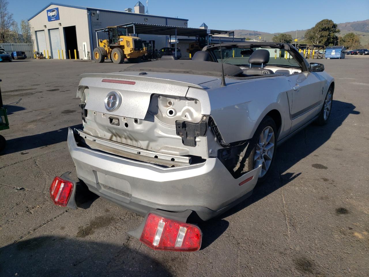 Photo 4 from auction – 2011 FORD MUSTANG with VIN 1ZVBP8EM8B5122302