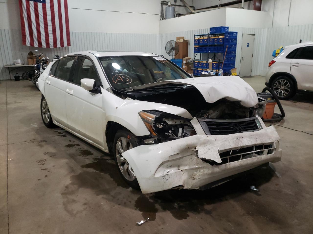 HONDA ACCORD EX 2010 with VIN 1HGCP2F76AA105437 - Photo from auction
