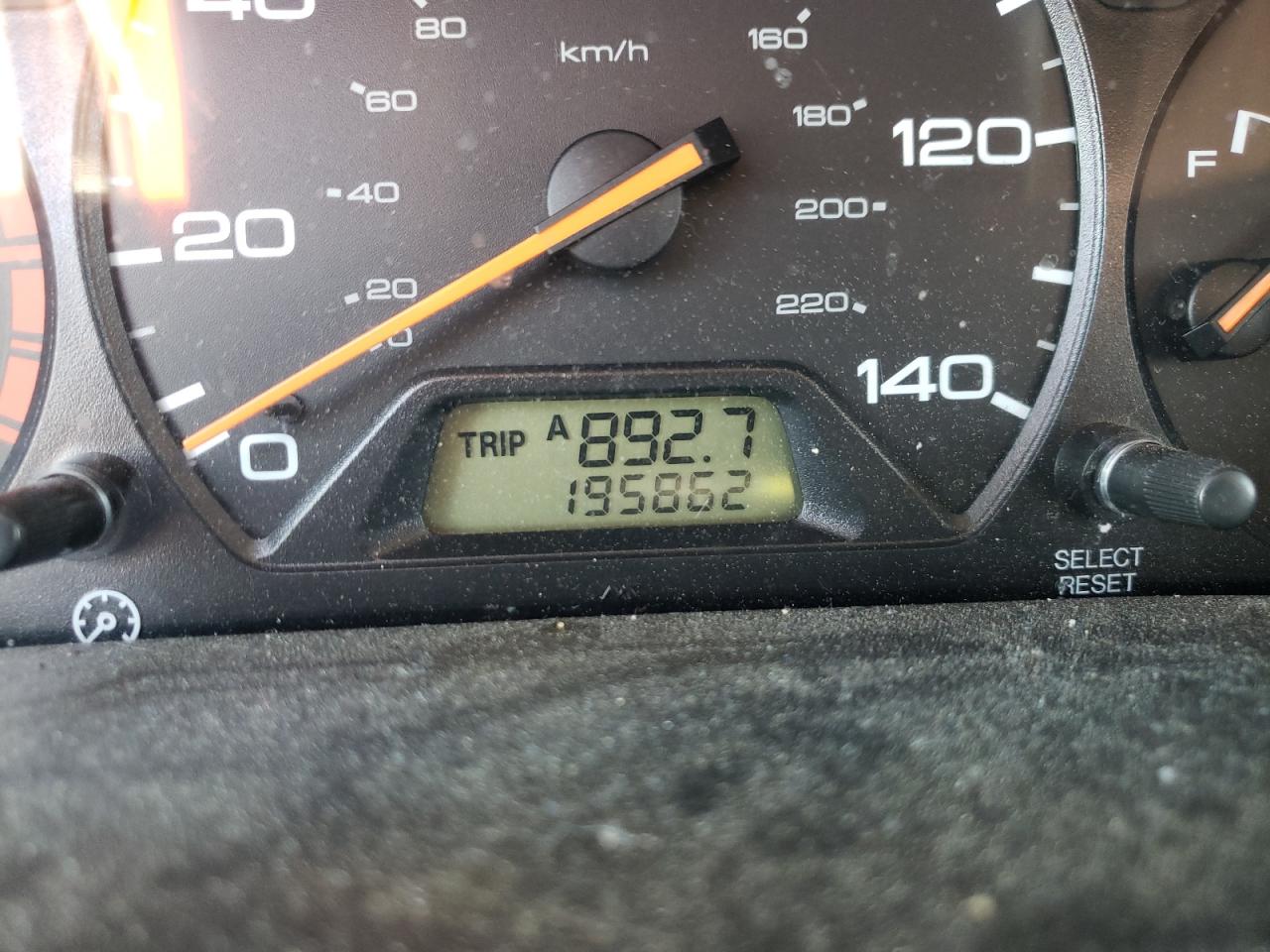 Photo 8 from auction – 2002 HONDA ODYSSEY with VIN 5FNRL18622B028657