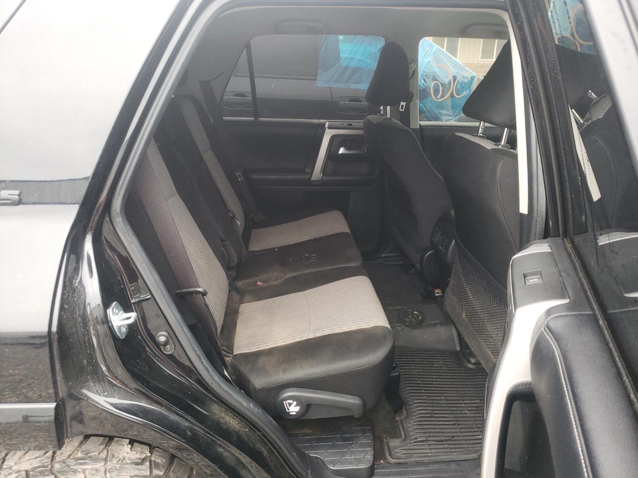 Photo 9 from auction – 2019 TOYOTA 4RUNNER SR with VIN JTEBU5JR5K5638639
