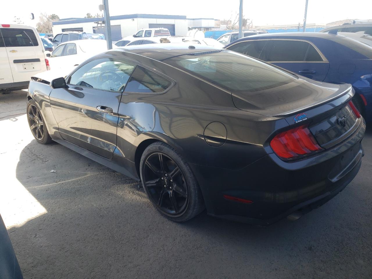 Photo 3 from auction – 2020 FORD MUSTANG with VIN 1FA6P8TH9L5124402
