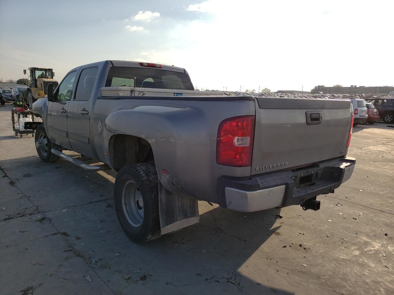 Photo 3 from auction – 2008 CHEVROLET SILVERADO with VIN 1GCJC33638F167779