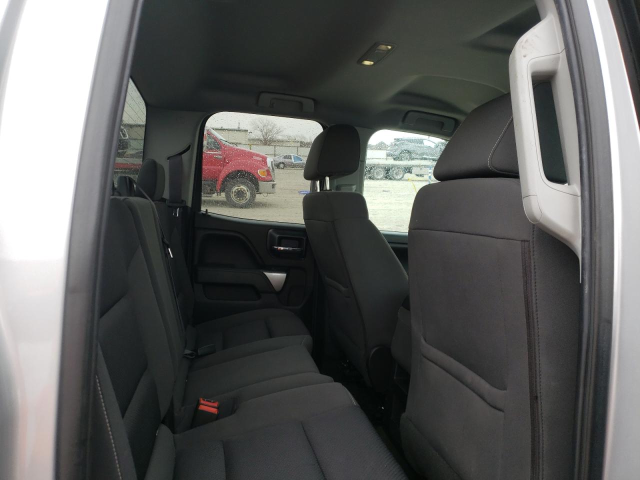 Photo 6 from auction – 2016 CHEVROLET SILVERADO with VIN 1GCVKREC1GZ345048