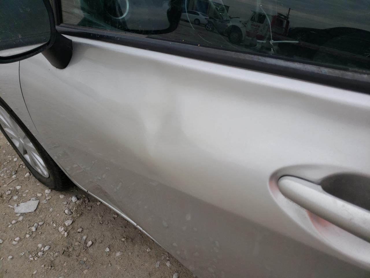 Photo 9 from auction – 2015 NISSAN VERSA NOTE with VIN 3N1CE2CP2FL402023