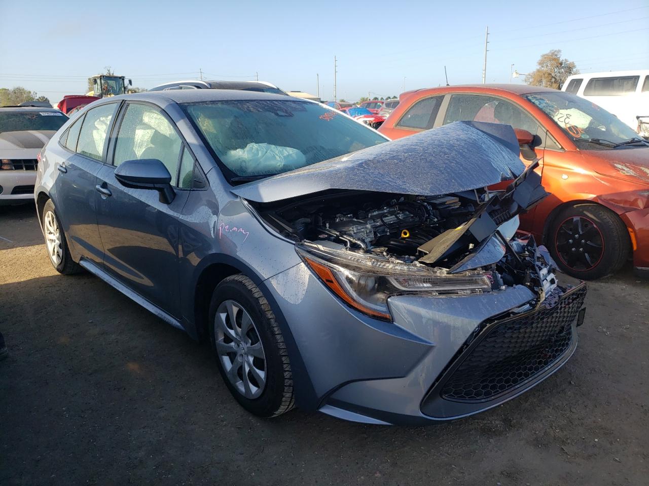 TOYOTA COROLLA LE 2021 with VIN JTDEPMAEXMJ189744 - Photo from auction