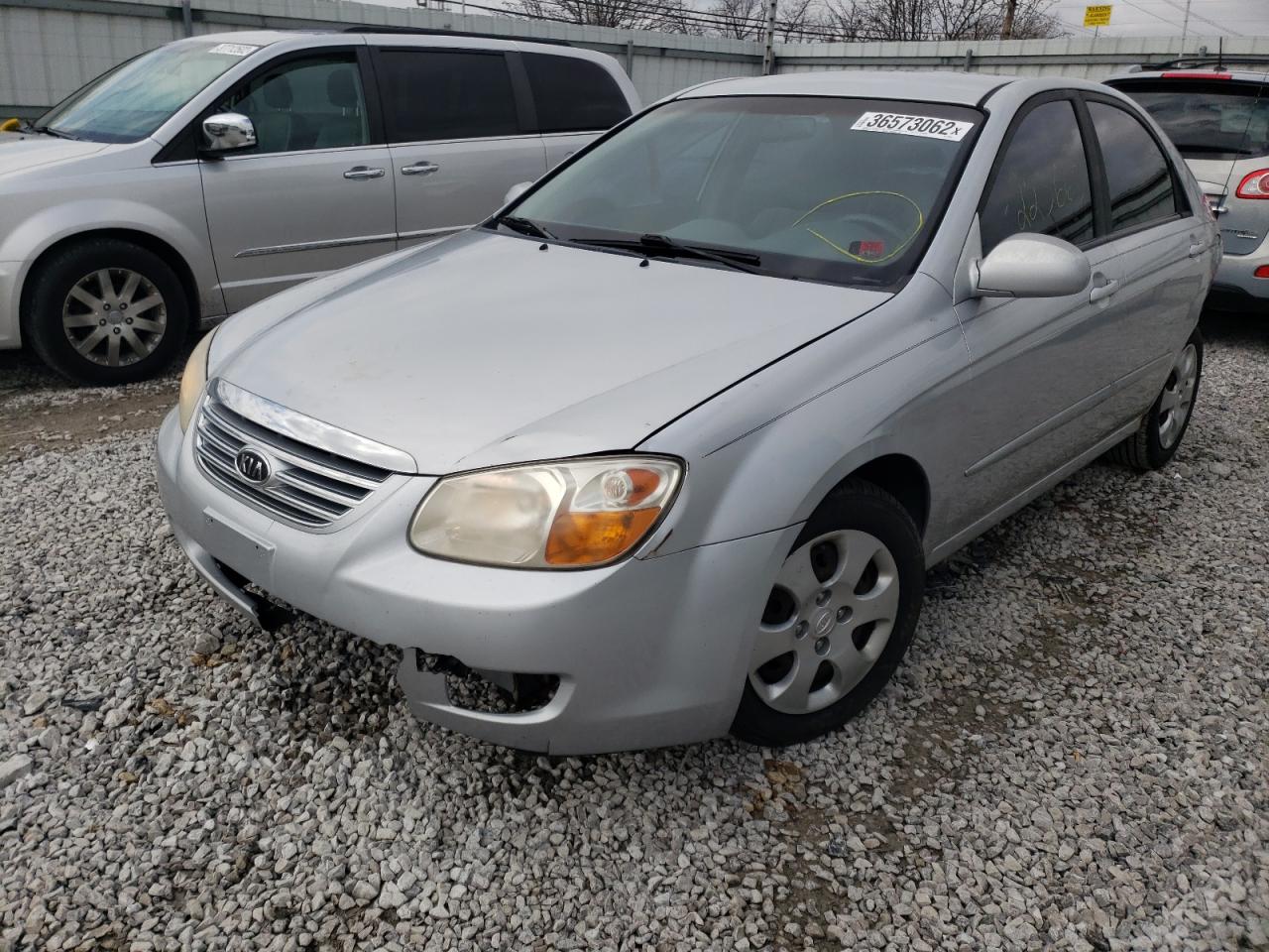 Photo 2 from auction – 2007 KIA SPECTRA EX with VIN KNAFE122275404296