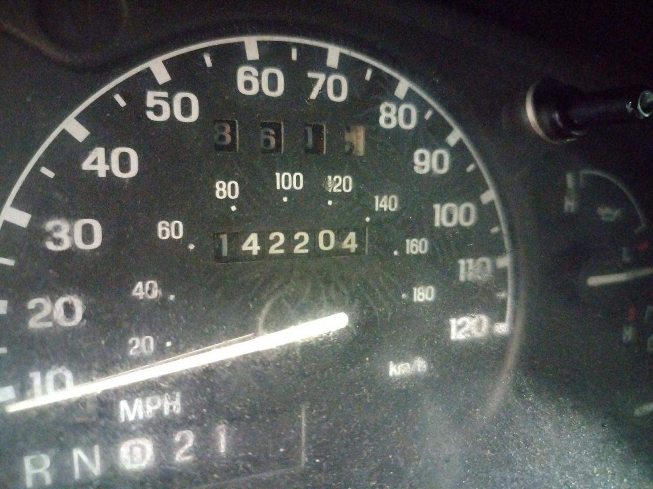 Photo 8 from auction – 2001 FORD EXPLORER X with VIN 1FMZU73E81ZA30819