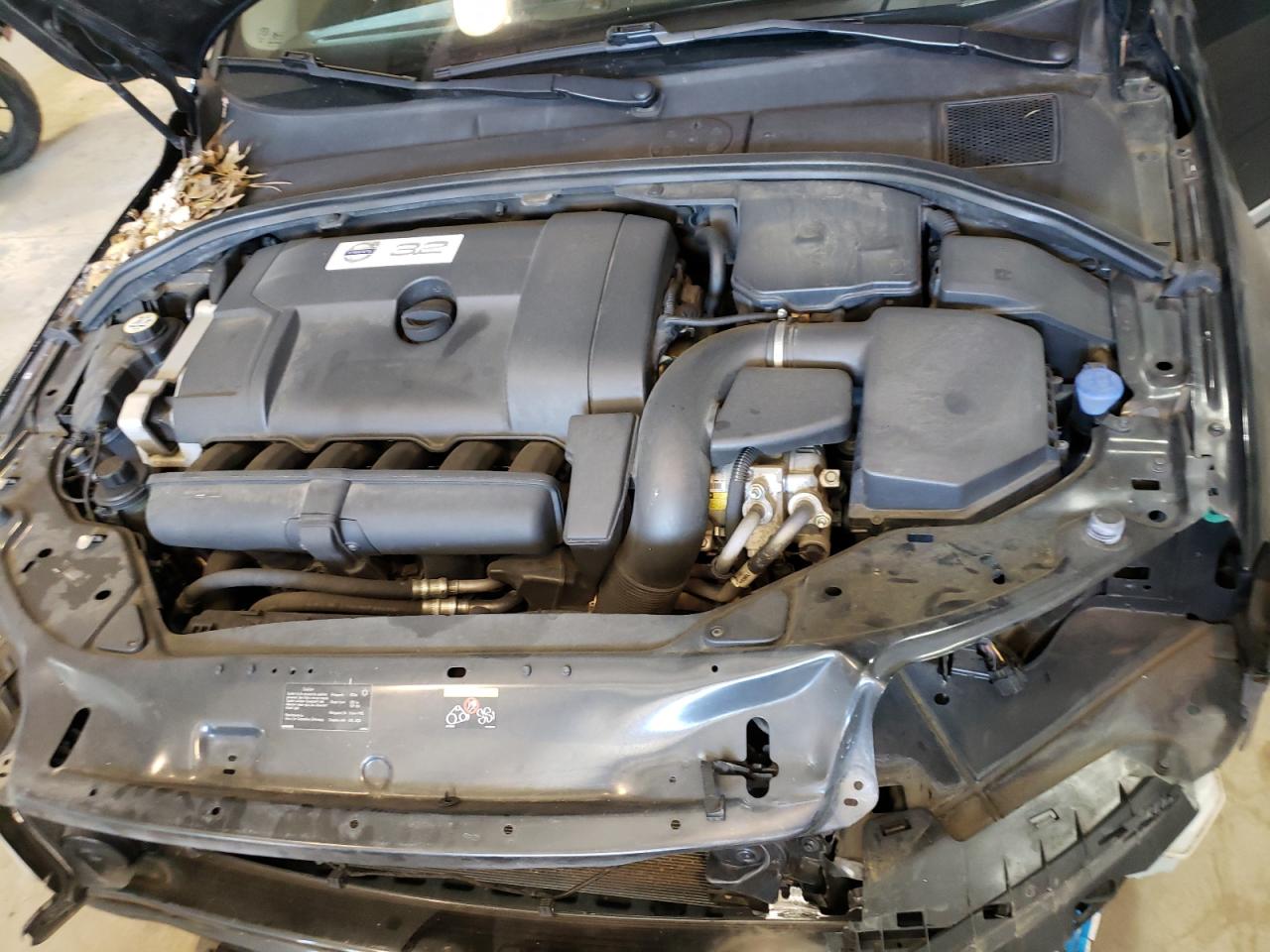 Photo 7 from auction – 2012 VOLVO S80 3.2 with VIN YV1952AS7C1156890