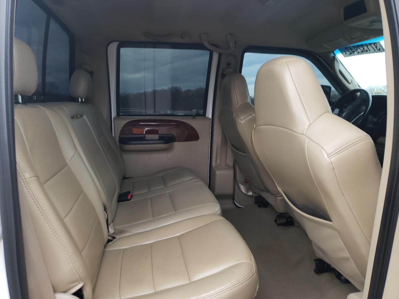 Photo 6 from auction – 2007 FORD F250 SUPER with VIN 1FTSW21P07EA75647