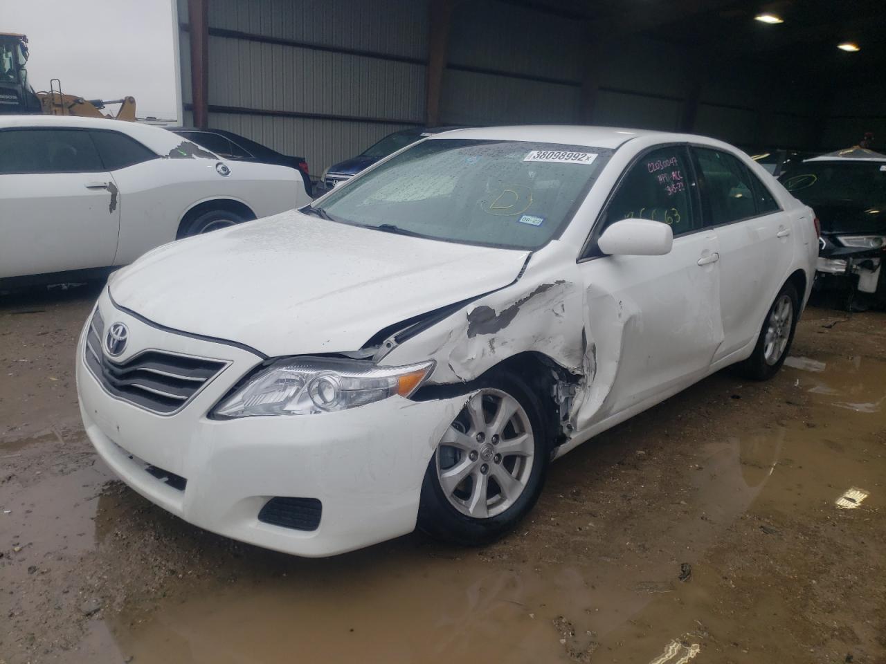 Photo 2 from auction – 2011 TOYOTA CAMRY BASE with VIN 4T4BF3EK4BR096487