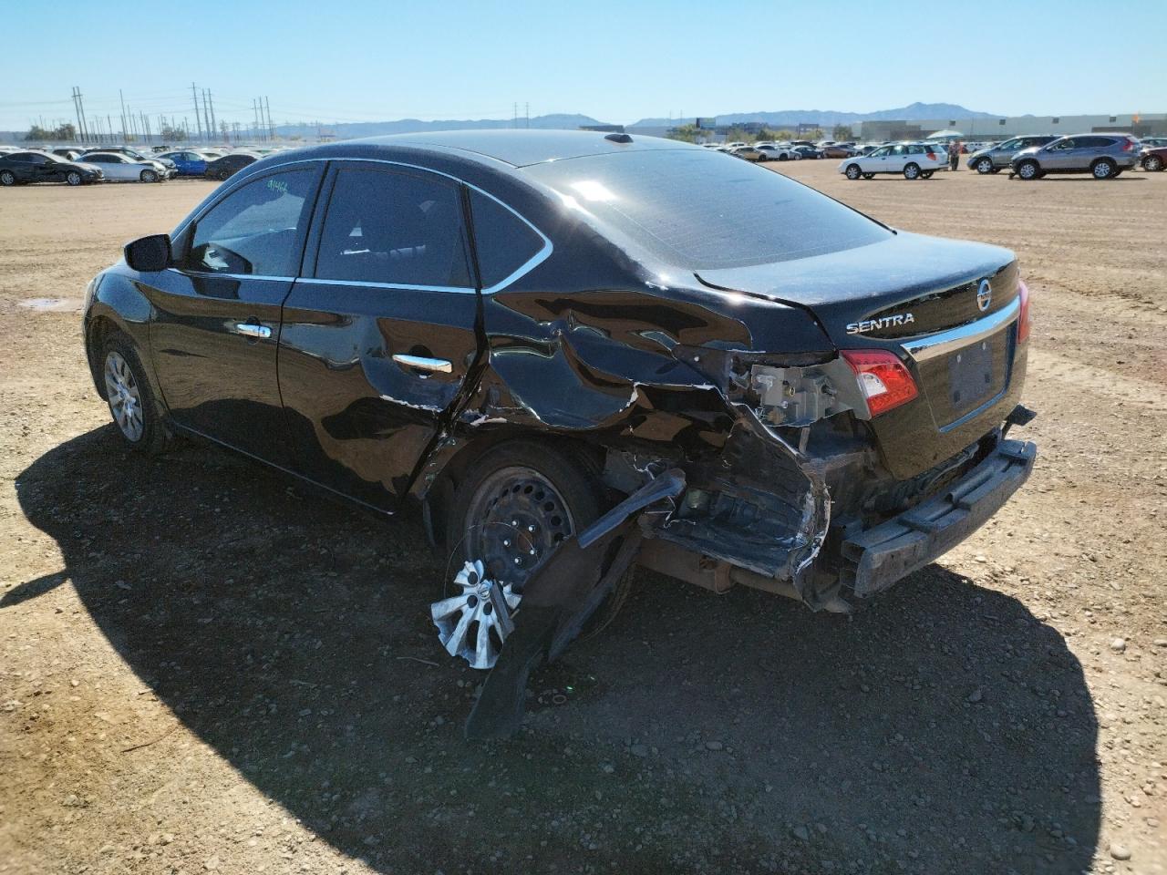 Photo 9 from auction – 2015 NISSAN SENTRA S with VIN 3N1AB7AP5FL692807
