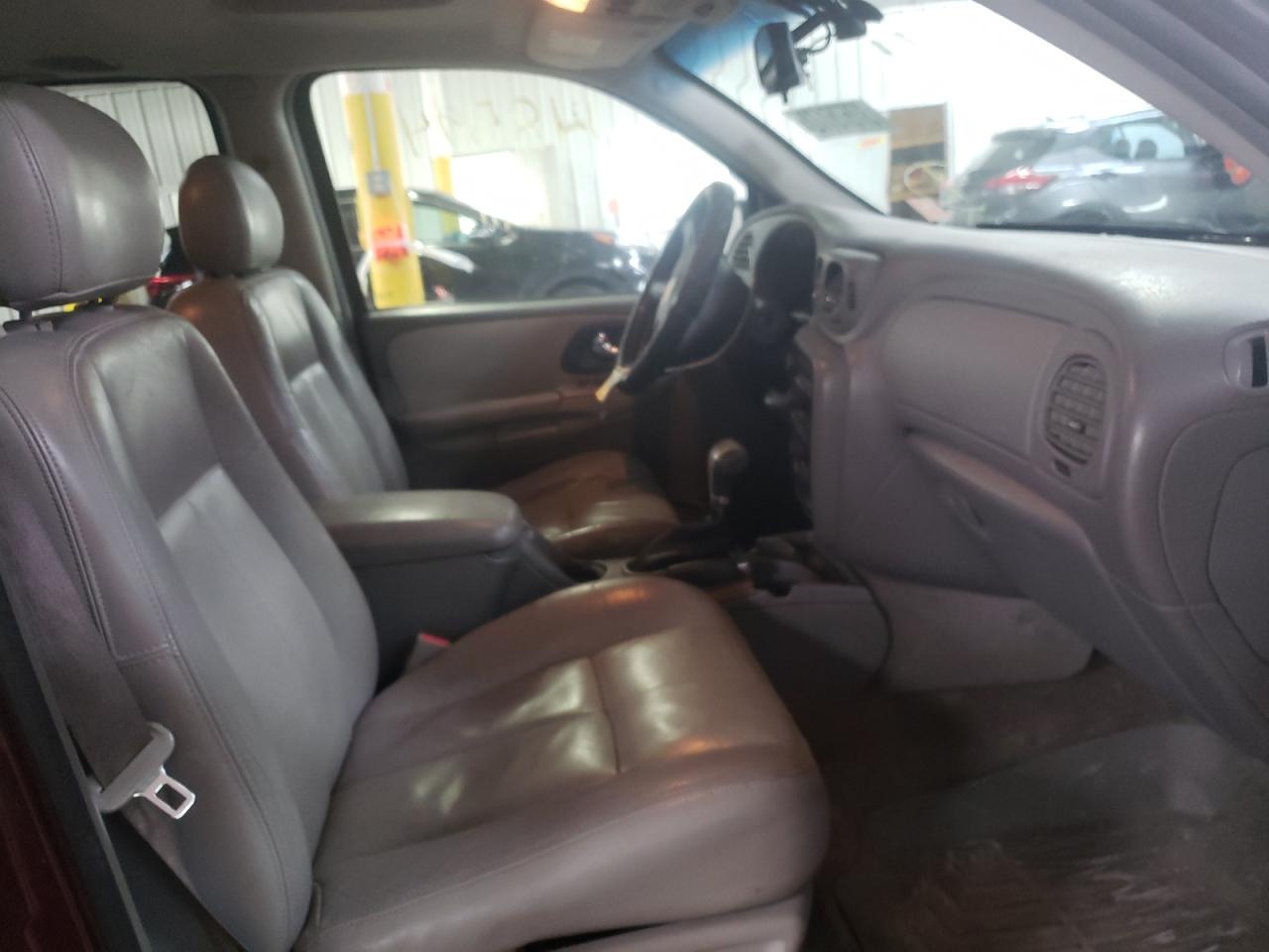 Photo 5 from auction – 2005 CHEVROLET TRAILBLAZE with VIN 1GNET16M056141076