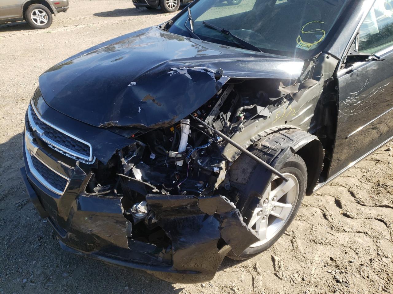 Photo 9 from auction – 2013 CHEVROLET MALIBU LS with VIN 1G11B5SA2DF252085