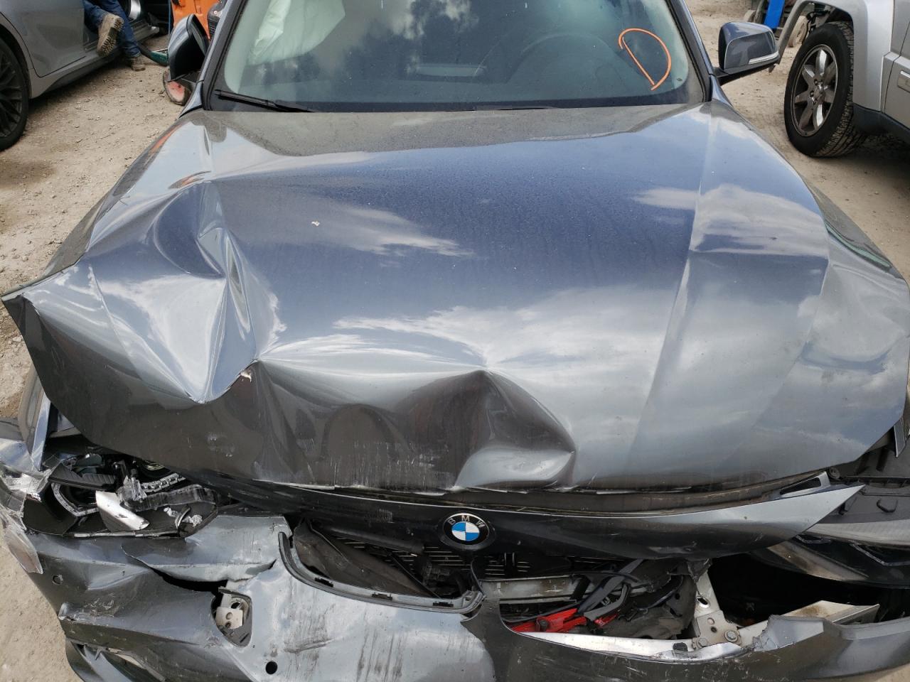 Photo 7 from auction – 2014 BMW 320 I with VIN WBA3B1C54EK131932