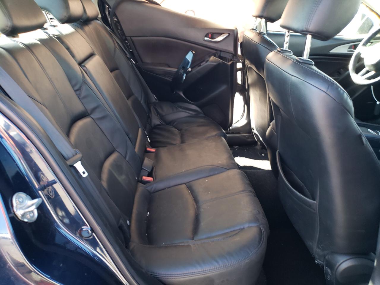 Photo 6 from auction – 2017 MAZDA 3 TOURING with VIN 3MZBN1V70HM111949