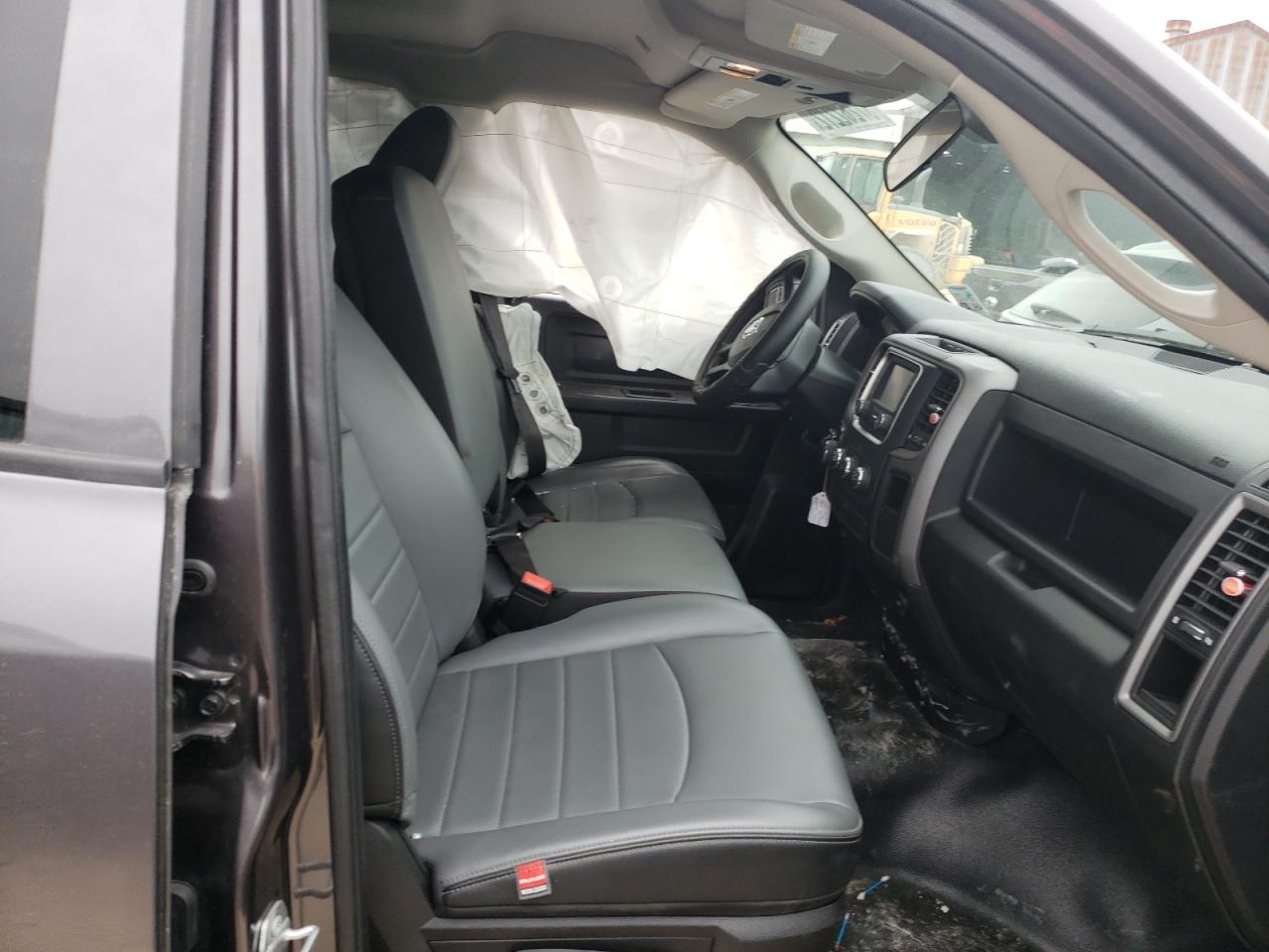 Photo 5 from auction – 2021 RAM 1500 CLASS with VIN 1C6RR6FG6MS512934
