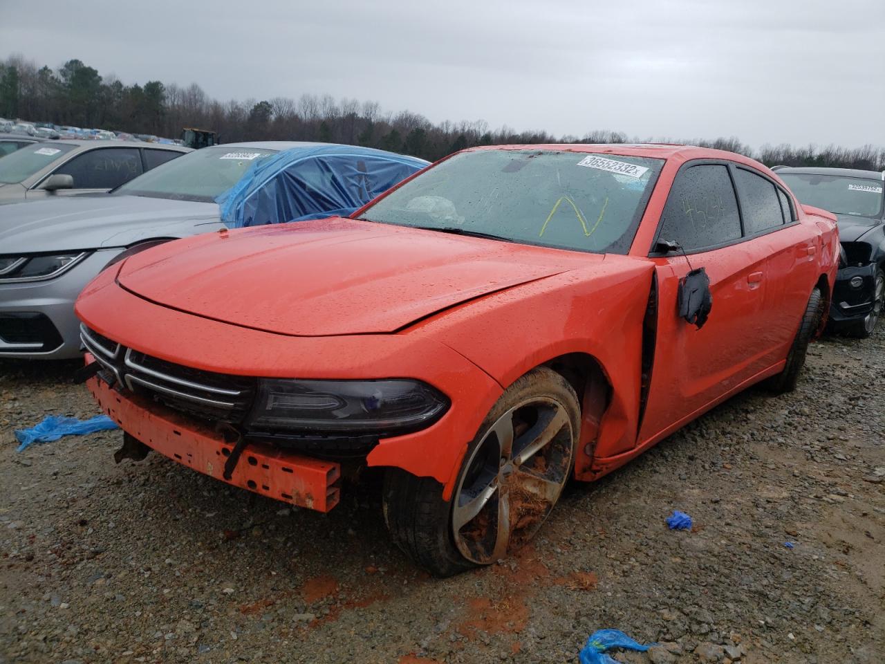 Photo 2 from auction – 2017 DODGE CHARGER SE with VIN 2C3CDXBGXHH557367
