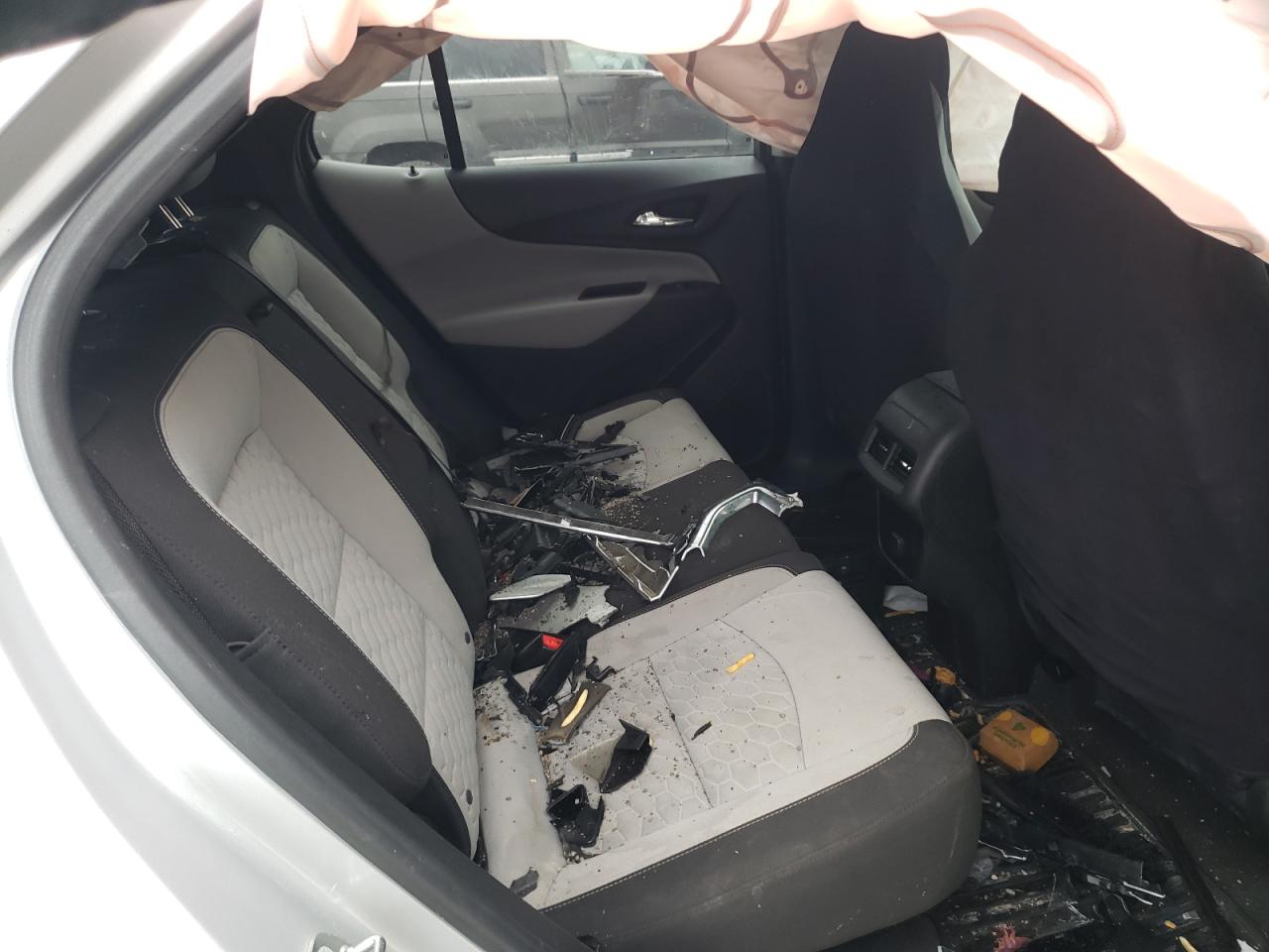 Photo 6 from auction – 2018 CHEVROLET EQUINOX LS with VIN 2GNAXHEV8J6201485