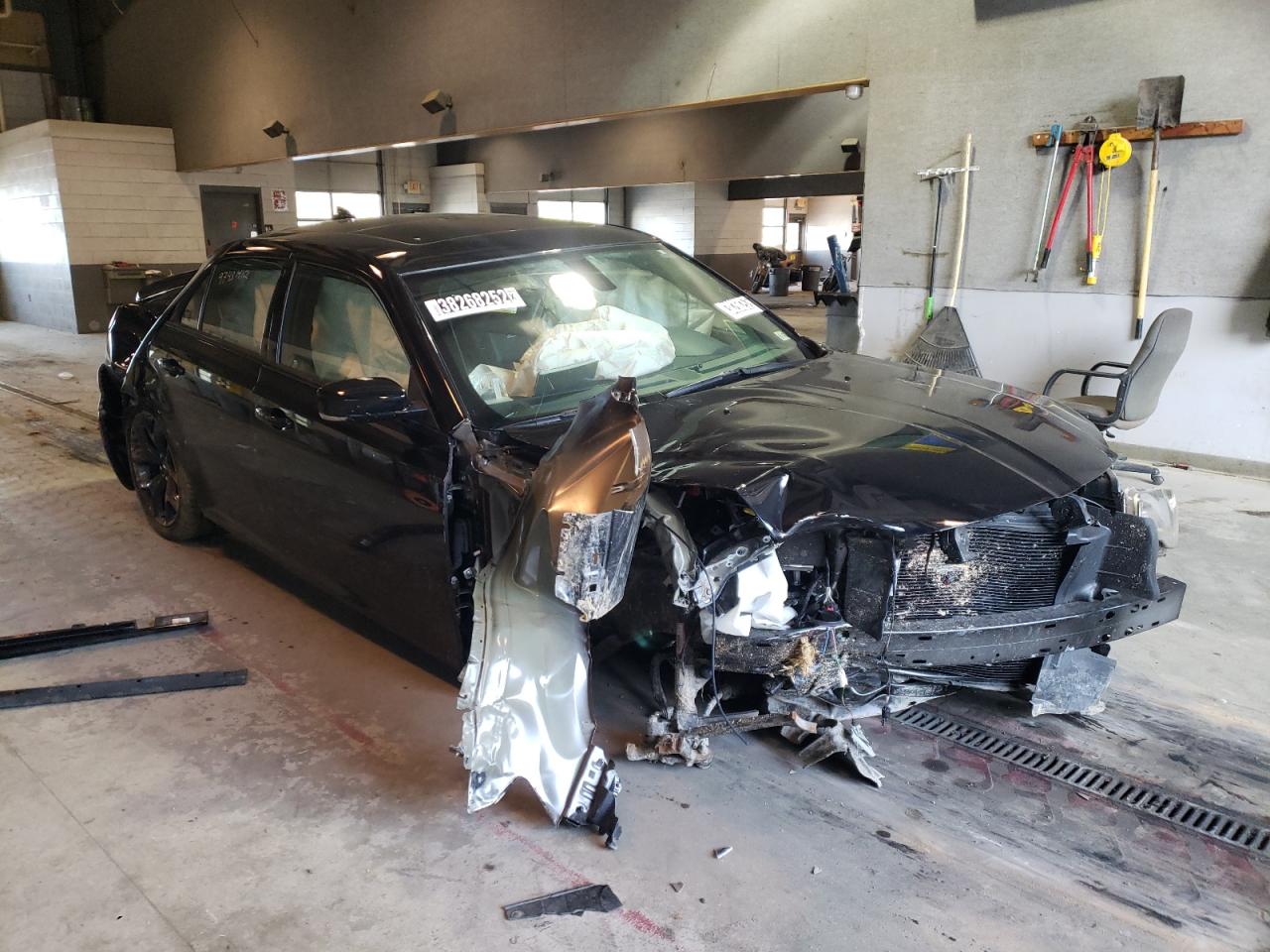 CHRYSLER 300 S 2021 with VIN 2C3CCABTXMH562883 - Photo from auction