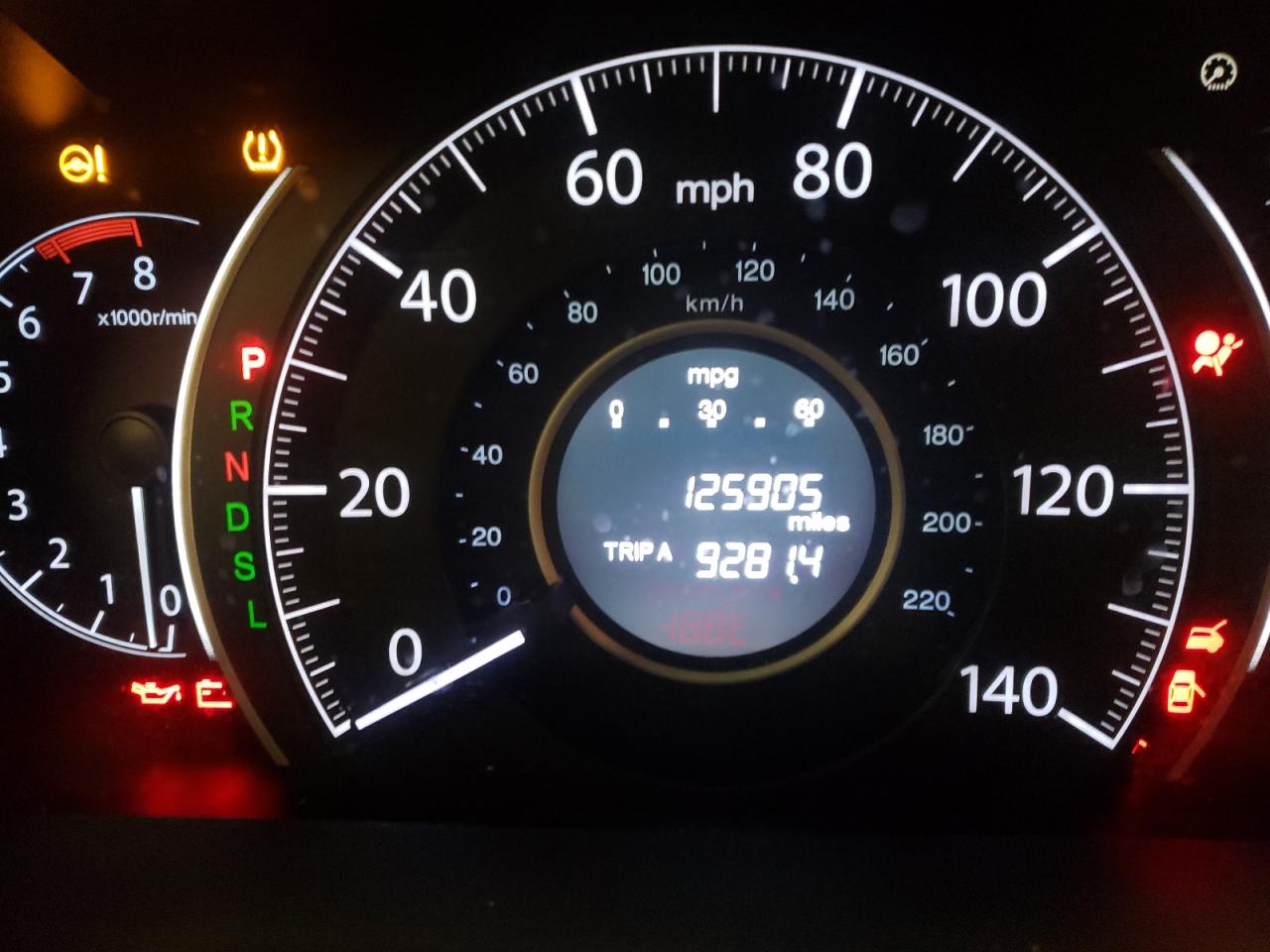 Photo 8 from auction – 2015 HONDA CR-V LX with VIN 5J6RM4H33FL023307