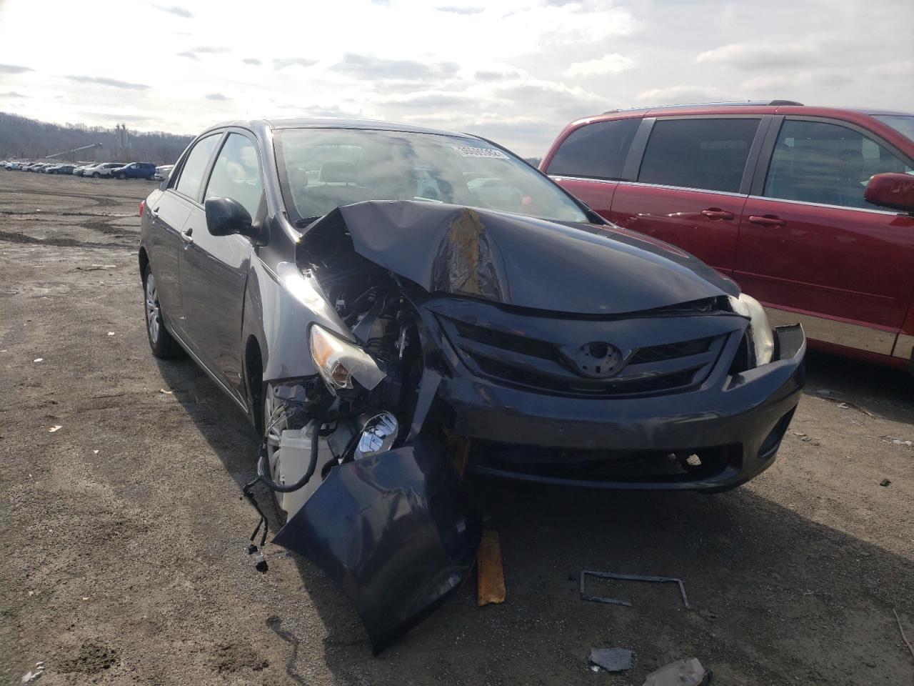 TOYOTA CARROLLA 2012 z numerem VIN 5YFBU4EE0CP012507 - Zdjęcie z aukcji