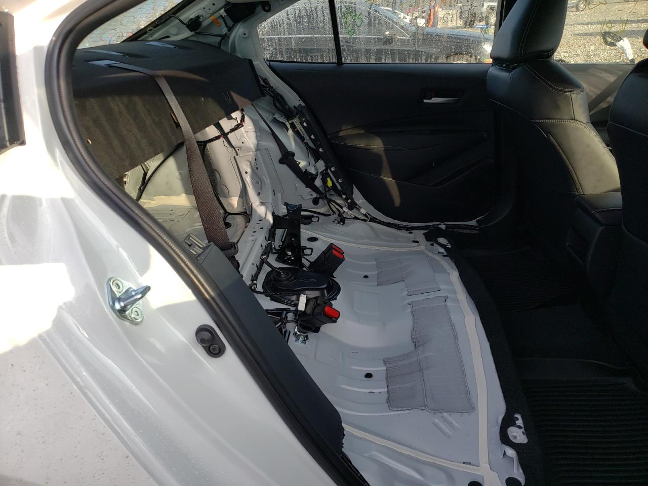 Photo 6 from auction – 2022 TOYOTA COROLLA XL with VIN JTDFPMAE2N3005374