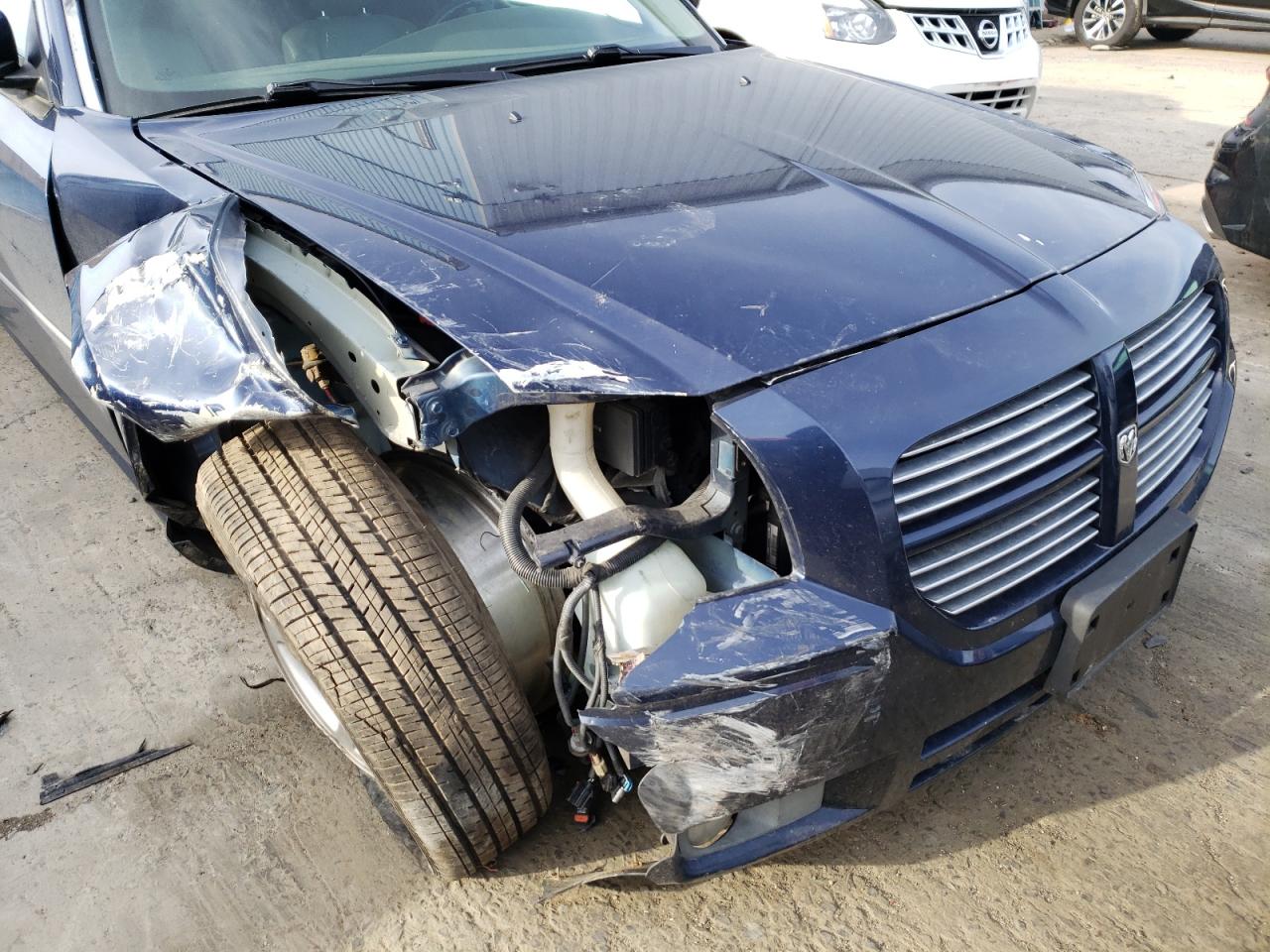 Photo 9 from auction – 2005 DODGE MAGNUM R/T with VIN 2D8GV58205H681283