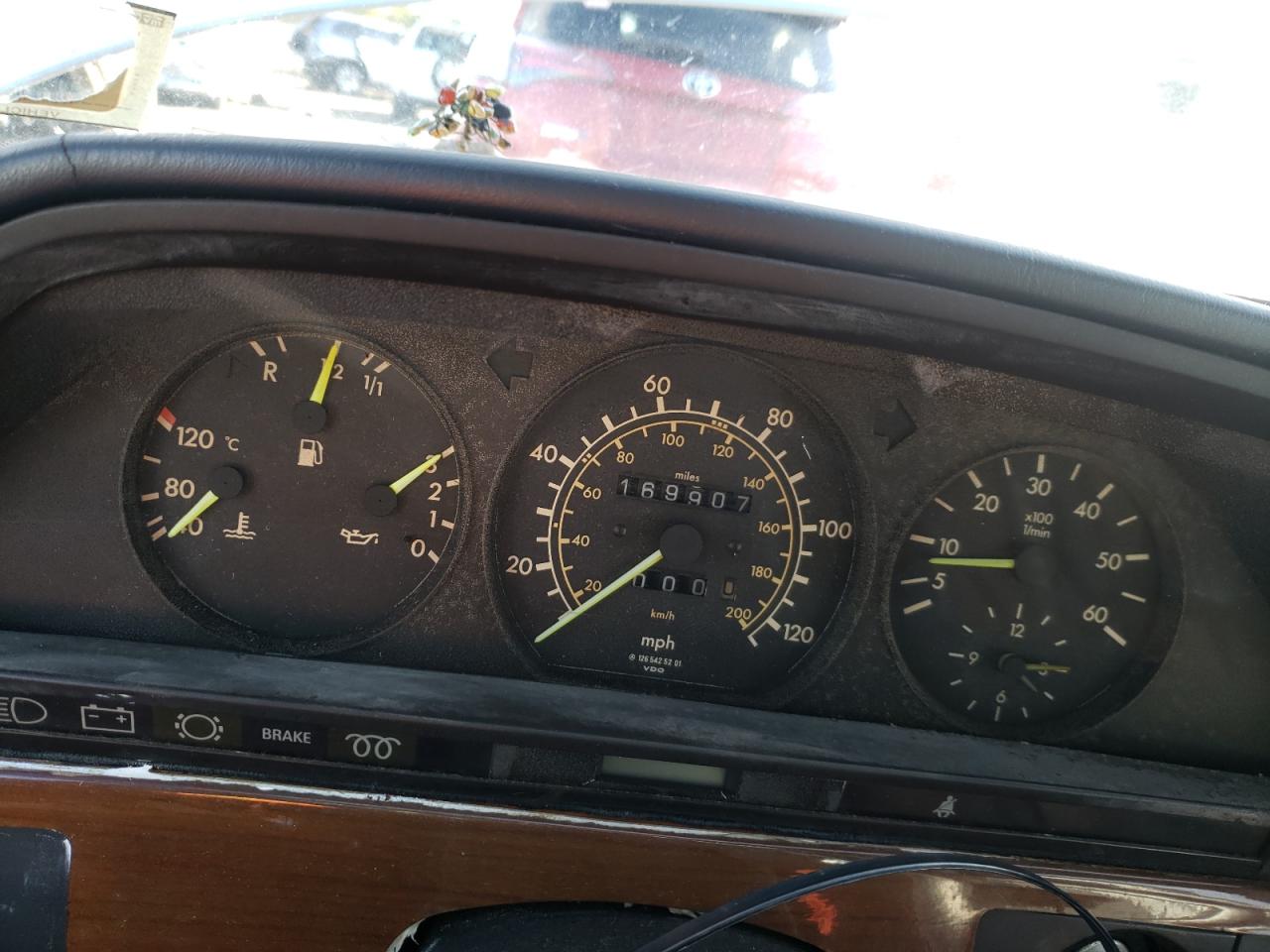 Photo 8 from auction – 1984 MERCEDES-BENZ 300 SD with VIN WDBCB20A8EA024574
