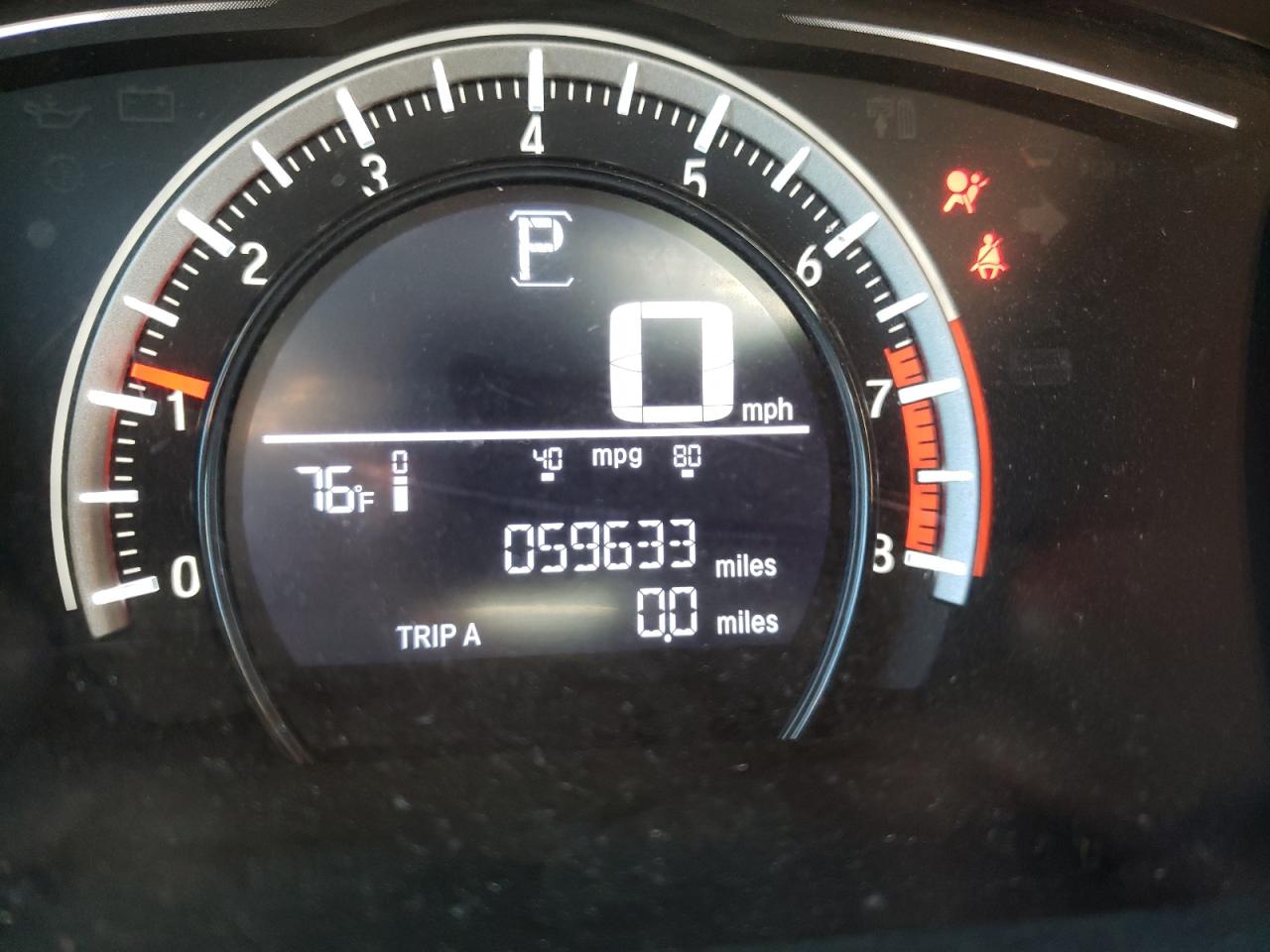 Фото 8 с аукциона – 2016 HONDA CIVIC LX с VIN 2HGFC2F55GH560880