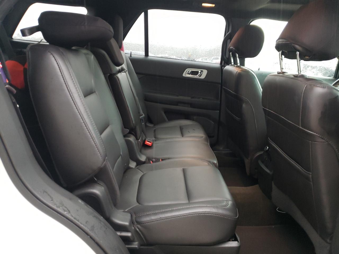 Photo 6 from auction – 2014 FORD EXPLORER L with VIN 1FM5K7F88EGB48607