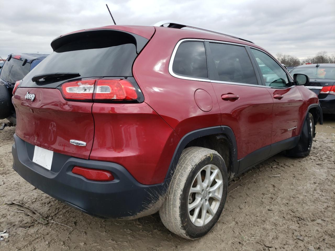 Photo 4 from auction – 2015 JEEP CHEROKEE L with VIN 1C4PJLCB8FW642983