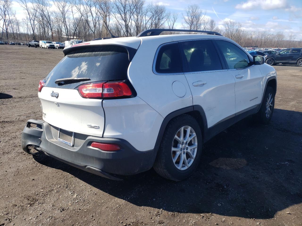 Photo 4 from auction – 2015 JEEP CHEROKEE L with VIN 1C4PJMCB7FW733586