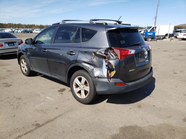 Photo 3 from auction – 2013 TOYOTA RAV4 XLE with VIN JTMRFREV9DD037819