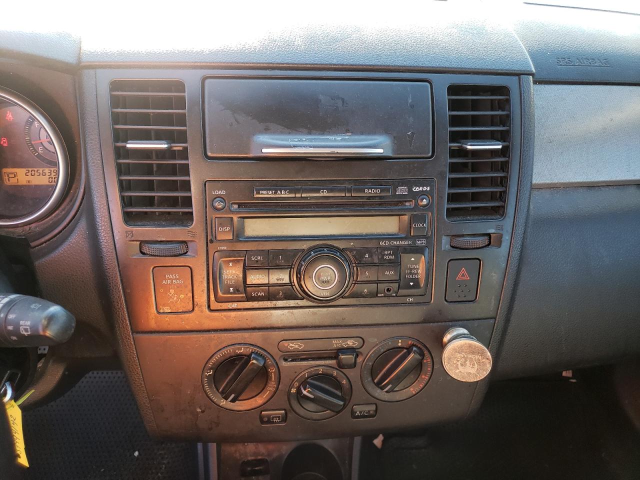 Zdjęcie 9 z aukcji – 2008 NISSAN VERSA S z VIN 3N1BC13E48L454881