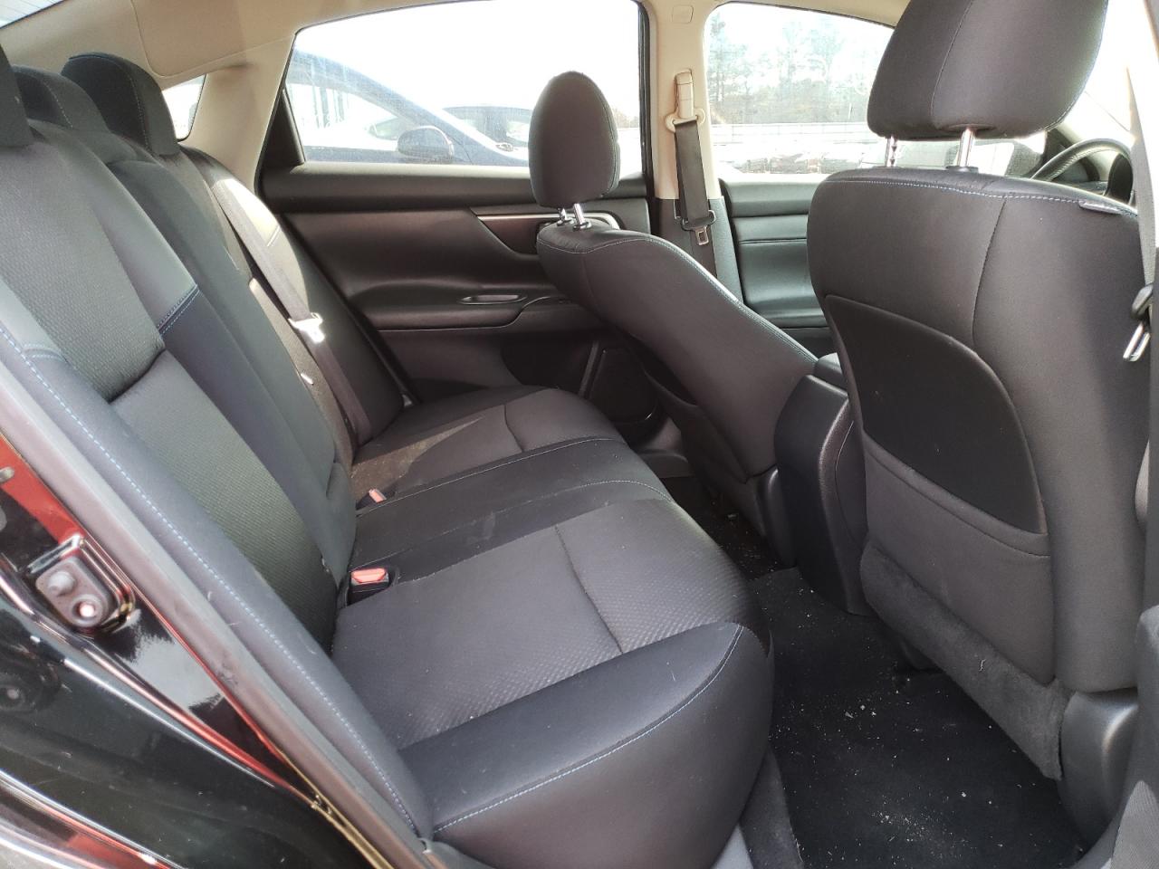 Photo 6 from auction – 2017 NISSAN ALTIMA 2.5 with VIN 1N4AL3AP7HC472334